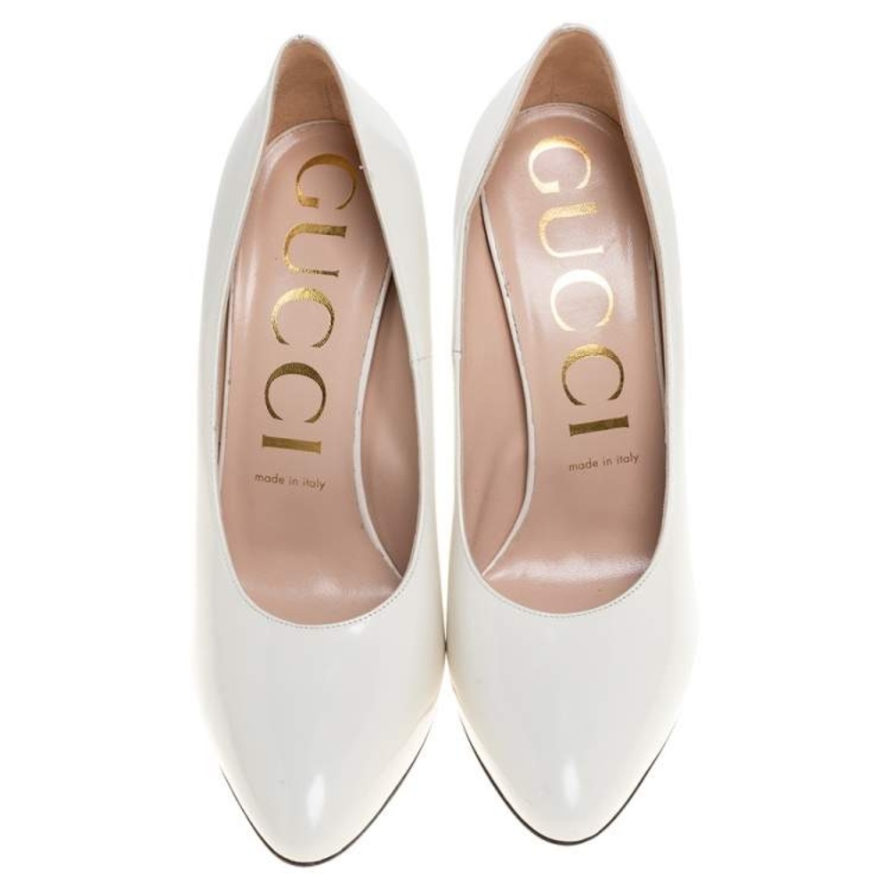 Gucci White Leather Pumps